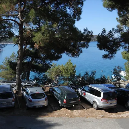 Twin 10420a Mali Lošinj
