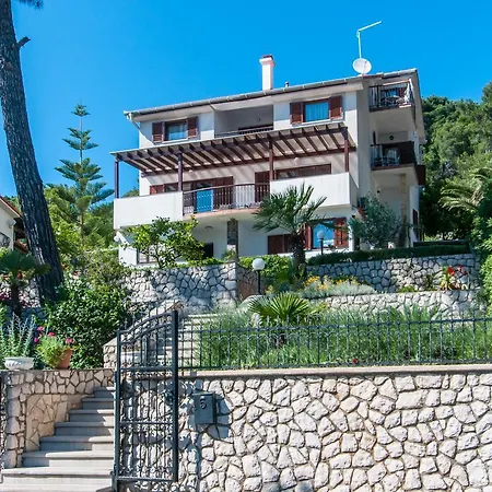 Twin 10420a Mali Lošinj